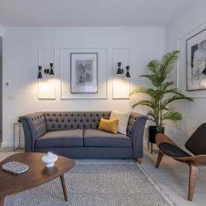 ChezmoiHomes Angel 18 1BR & 2BR