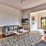 On the Beach in Camps Bay - fully equipped 2 bedroom apartment