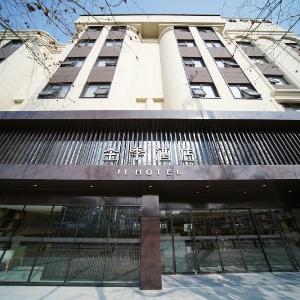 JI Hotel Shanghai University Huyi Highway