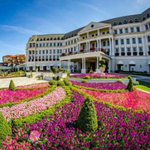Hotels near Nemacolin Woodlands - Nemacolin Woodlands Resort