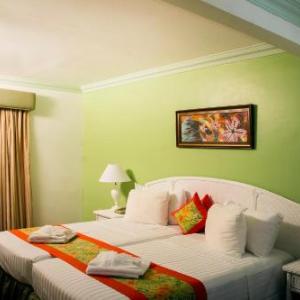 Dover Beach Hotel