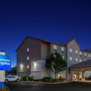 Holiday Inn Express Hotel & Suites Exit I-71 Ohio State Fair - Expo Center hotel in Columbus