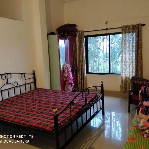 Golden Springs Villa A family home stay