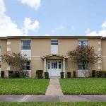 Super 8 by Wyndham Kissimmee