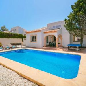 Villa Azafran by Villa Plus