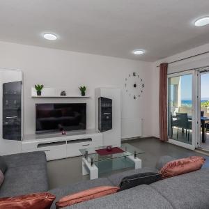 Beach apartment Anđela A2