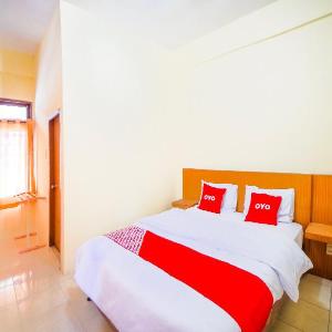 OYO 90821 Gajah Mada Guest House Syariah