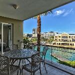 Two Bedroom Apartment - fully furnished and design Cape Town 