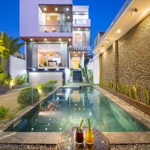 T P Pool Villa 5 Mins walk to My Khe Beach
