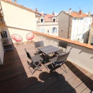 Rooftop terrasse 1 bedroom in rue d'Antibes 5 min from the Croisette 214