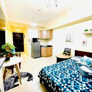Ayala Serin East homy unit 4 pax ALL IN w/ Netflix