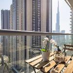 Stunning 1BR Apartment with Burj Khalifa Views!