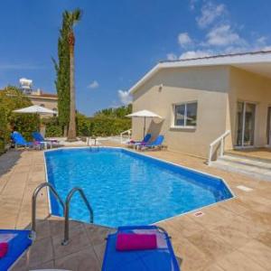 Villa Kefalonitis by Villa Plus