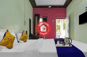 OYO 84502 Akash Lodging And Boarding, Kalyan