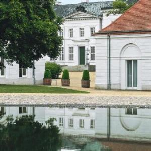 Hotels near Stadion der Freundschaft - Hotel Schloss Neuhardenberg