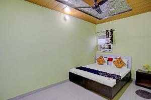 SPOT ON 81383 Shree Ji Hotel, Bareilly