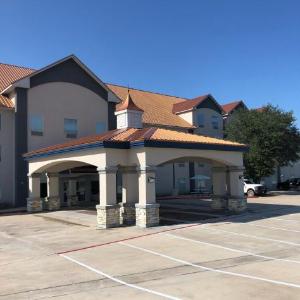 FairBridge Inn & Suites Cuero