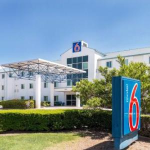 Motel 6 Dallas - Fort Worth Airport North