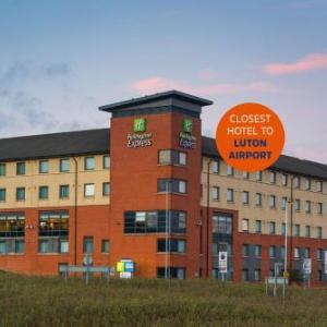 Grove Theatre Dunstable Hotels - Holiday Inn Express London Luton Airport