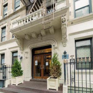 Hotels near Harlem Repertory Theatre - Morningside Inn