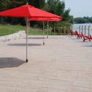 Hotels near Sadlon Arena - Wasaga Riverdocks Hotel Suites