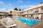 Okanagan University College British Columbia Hotels - Siesta Suites