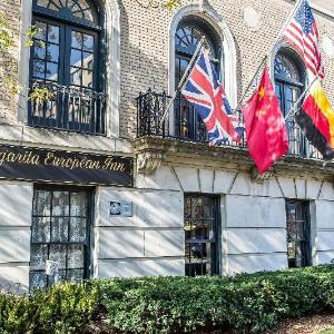 Hotels near Piven Theatre - Margarita European Inn Ascend Hotel Collection