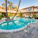 Cal Mar Hotel Suites