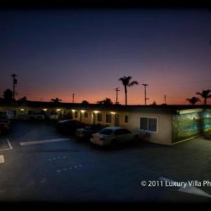 Hotels near Oxnard Performing Arts and Convention Center - The Palace Inn