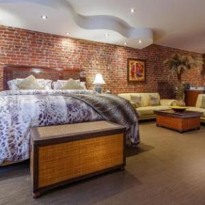 Hotels near Le Belmont Montreal - Hotel Kutuma