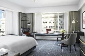 Four Seasons Hotel San Francisco hotel near Moscone Center