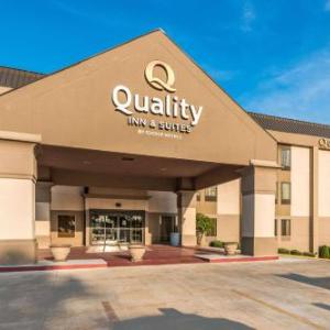 Quality Inn & Suites Quincy - Downtown