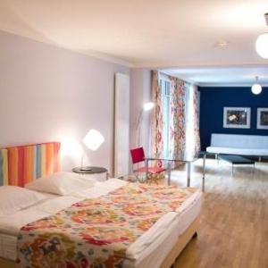 Hotels near Olympiahalle Munich - das HOTEL in München