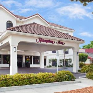 Hotels near Urbani Cellar Santa Cruz - Hampton Inn By Hilton Santa Cruz