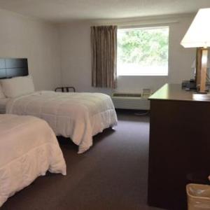 Hotels near The Colonial Theatre Phoenixville - French Creek Inn