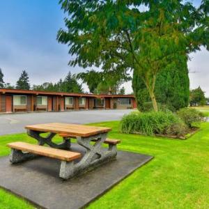 Arbutus Grove Motel