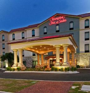 Hampton Inn & Suites Pensacola/I-10 Pine Forest Road, Pensacola