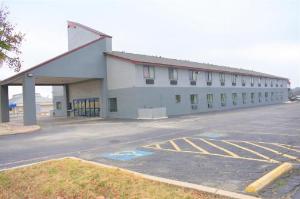 Super 8 by Wyndham New Braunfels I-35, New Braunfels