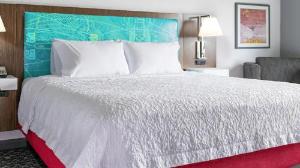 Hampton Inn & Suites Burlington, Ontario, Burlington