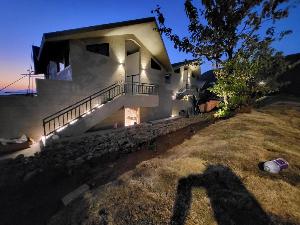 Vee Resort -The Suites of Royals, Mahabaleshwar