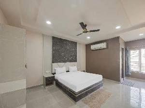 OYO 84869 Nirmalya Inn, Berhampur