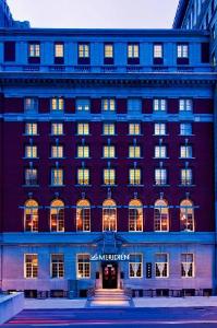 Courtyard by Marriott Philadelphia Downtown hotel near Pennsylvania Convention Center