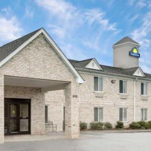 Days Inn by Wyndham Greensboro NC