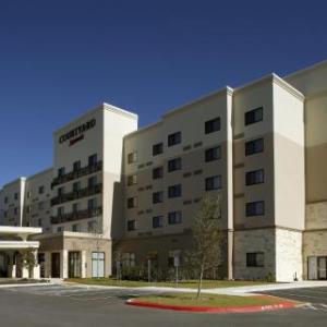 Hotels near Thirsty Horse Saloon San Antonio - Courtyard by Marriott San Antonio Six Flags at The RIM