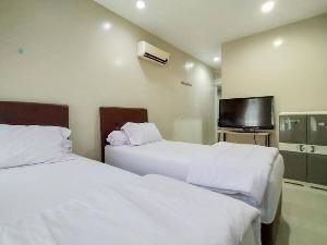 Venesia Park Sentul Syariah RedPartner, Bogor