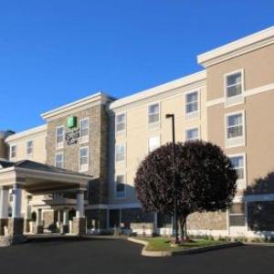 Holiday Inn Express Danbury I-84