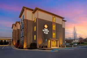 Best Western PLUS University Park Inn & Suites, State College