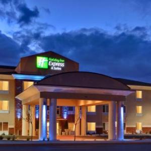 Rio Grande Credit Union Field at Isotopes Park Hotels - Holiday Inn Express Hotel & Suites Albuquerque Airport