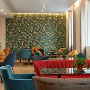 Hotel Apolonia Paris Montmartre; Sure Hotel Collection by Best Western