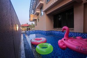 BLICK VILLA - PRIVATE POOL & VIBRANT OUTDOORS, Malavli